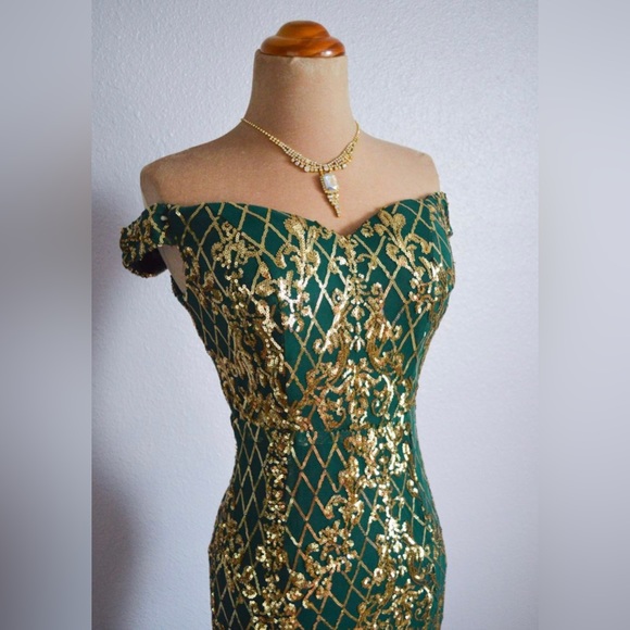 Prom 2025 Holiday Green Gold Long Formal Pageant Sequin Evening Gown Dress S 4/6 - Picture 6 of 10